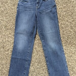 Eddie Bauer Voyager Cropped Blue Jeans